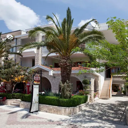 Apartment Milana