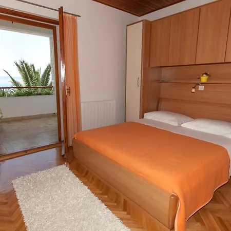 Apartment Milana *