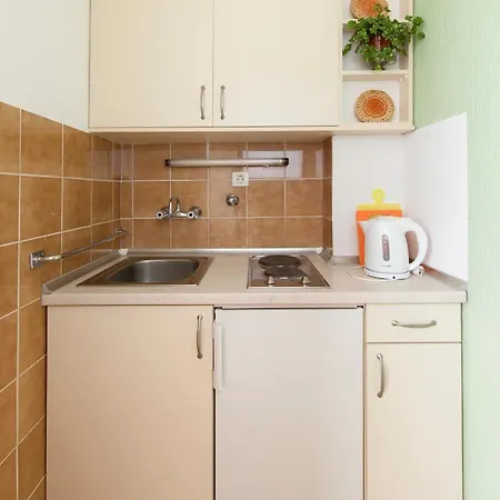 Milana Apartment *