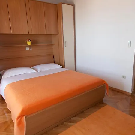 Milana * Tučepi