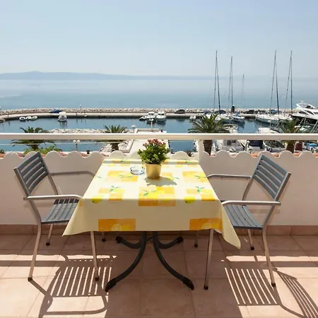 Apartment Milana